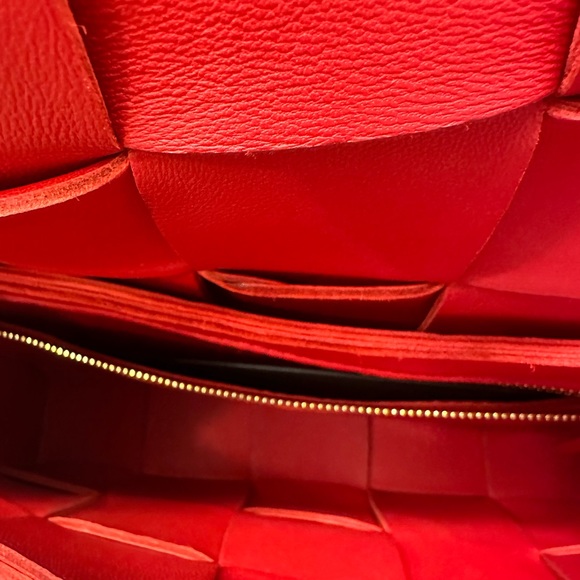 BOTTEGA VENETA Cassette Bag - Picture 13 of 16